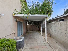 20721 Roseton, Lakewood CA 90715