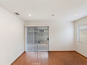 20721 Roseton, Lakewood CA 90715