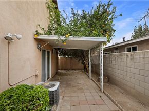 20721 Roseton, Lakewood CA 90715