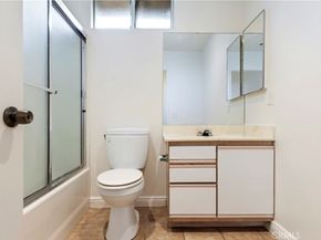 20721 Roseton, Lakewood CA 90715