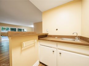 8120 Canby Ave #6, Reseda CA 91335