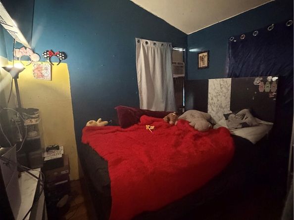 8239 Bell Avenue, Los Angeles CA 90001