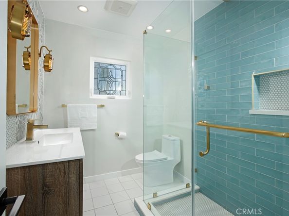 3330 Henrietta Avenue, La Crescenta CA 91214