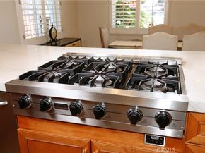 3330 Henrietta Avenue, La Crescenta CA 91214