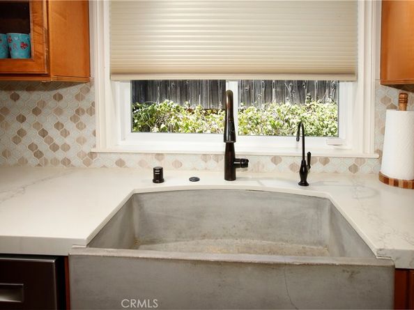 3330 Henrietta Avenue, La Crescenta CA 91214