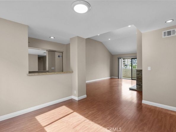 336 West California Avenue 303, Glendale CA 91203