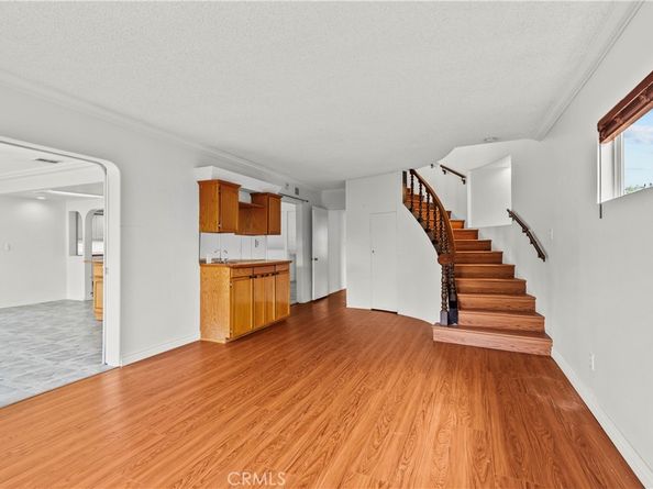 12619 Gladstone Avenue, Sylmar CA 91342