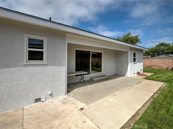 2376 Stanbridge Avenue, Long Beach CA 90815