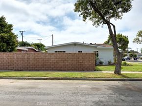 2376 Stanbridge Avenue, Long Beach CA 90815