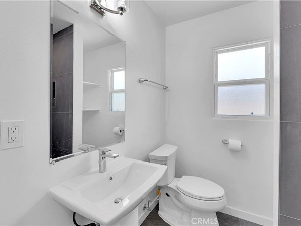 2376 Stanbridge Avenue, Long Beach CA 90815