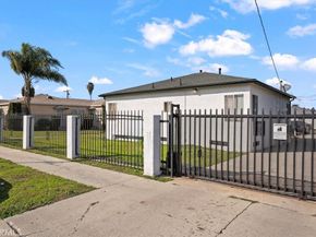 1525 W 105th Street, Los Angeles CA 90047