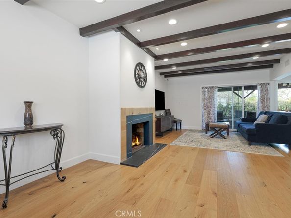 2528 N Orchard Drive, Burbank CA 91504