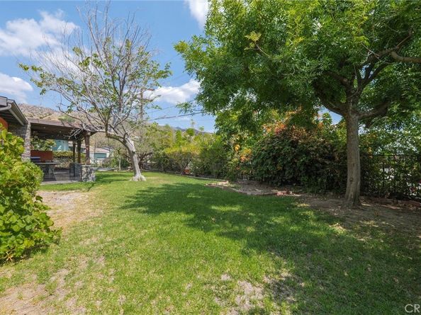 2528 N Orchard Drive, Burbank CA 91504
