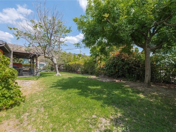 2528 N Orchard Drive, Burbank CA 91504