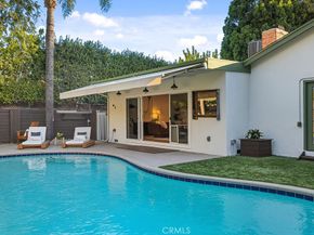 5725 Rhodes Avenue, Valley Village CA 91607