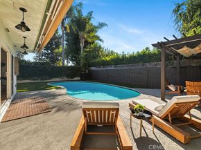 5725 Rhodes Avenue, Valley Village CA 91607