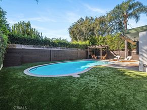 5725 Rhodes Avenue, Valley Village CA 91607