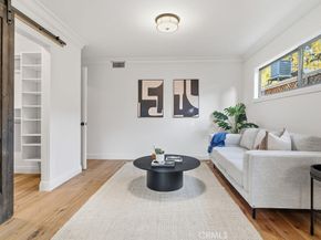 5725 Rhodes Avenue, Valley Village CA 91607