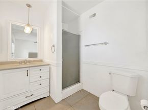 15901 Lassen Street, North Hills CA 91343