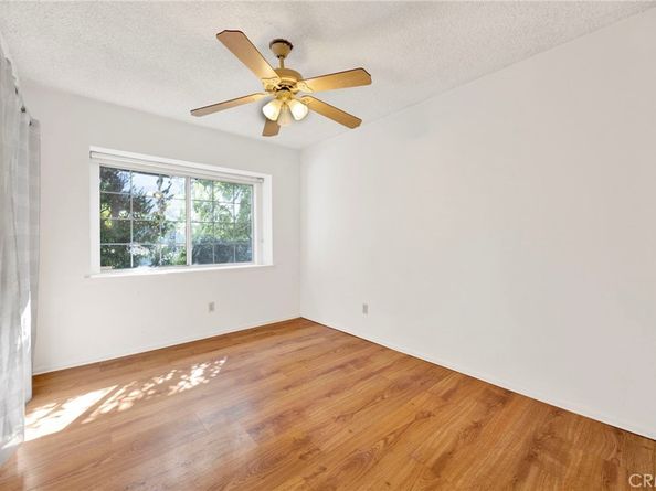 15901 Lassen Street, North Hills CA 91343