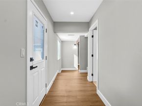 1913 N Castlegate, Compton CA 90221