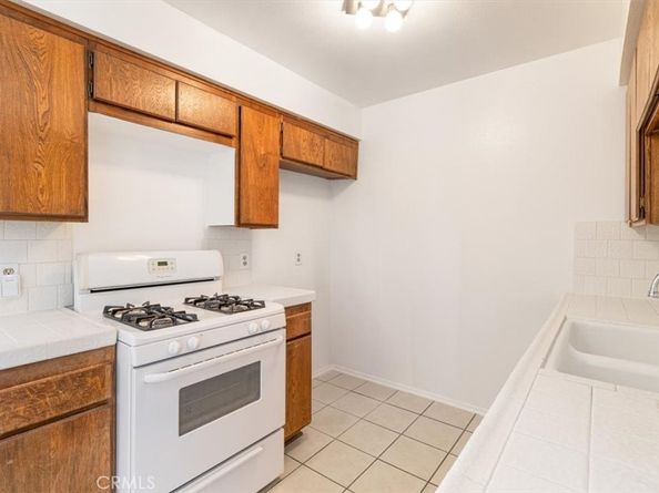 322 N Avenue 66 5, Highland Park CA 90042