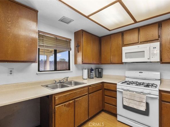 7265 Parkside Place, Rancho Cucamonga CA 91701