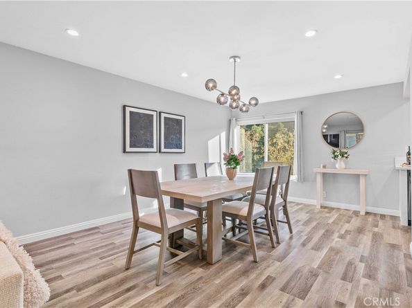 1881 Alpha Road 8, Glendale CA 91208