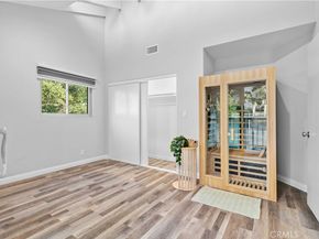 1881 Alpha Road 8, Glendale CA 91208