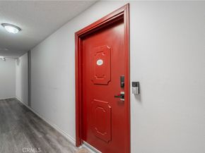 930 N Louise 304, Glendale CA 91207