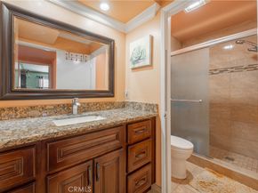 930 N Louise 304, Glendale CA 91207