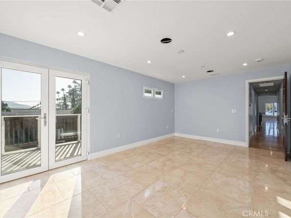 1362 Linden Avenue, Glendale CA 91201