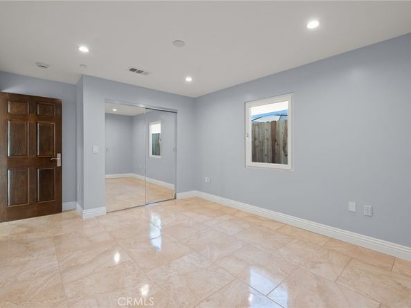 1362 Linden Avenue, Glendale CA 91201