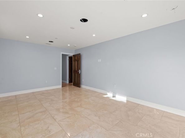 1362 Linden Avenue, Glendale CA 91201