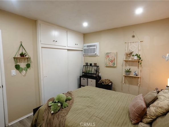 3189 Estado Street, Pasadena CA 91107