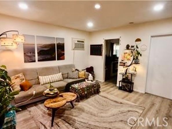 3189 Estado Street, Pasadena CA 91107