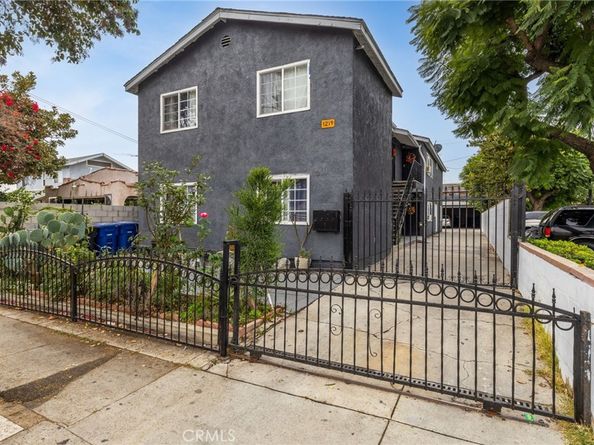 1219 S Downey Road, Los Angeles CA 90023