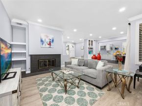 56 Lakefront 52, Irvine CA 92604