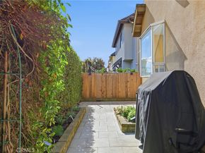 108 S Mountain A, Monrovia CA 91016