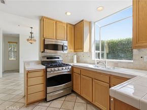 108 S Mountain A, Monrovia CA 91016