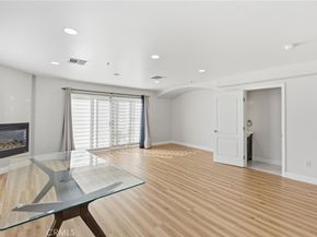 1133 S Hoover 416, Los Angeles CA 90006