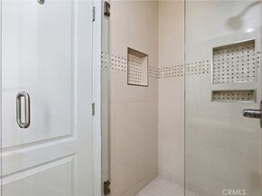 1133 S Hoover 416, Los Angeles CA 90006