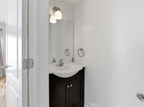 1133 S Hoover 416, Los Angeles CA 90006