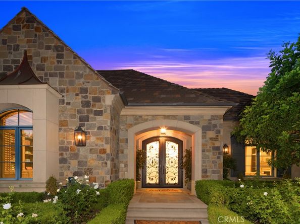 935 W Foothill Boulevard, Arcadia CA 91006