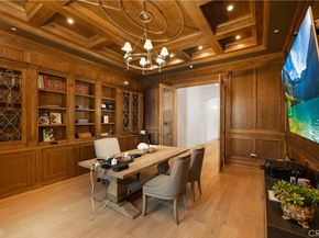 935 W Foothill Boulevard, Arcadia CA 91006