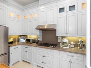 935 W Foothill Boulevard, Arcadia CA 91006