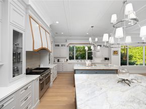 935 W Foothill Boulevard, Arcadia CA 91006