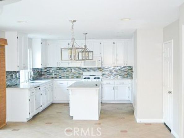 374 Franciscan, Oceanside CA 92057