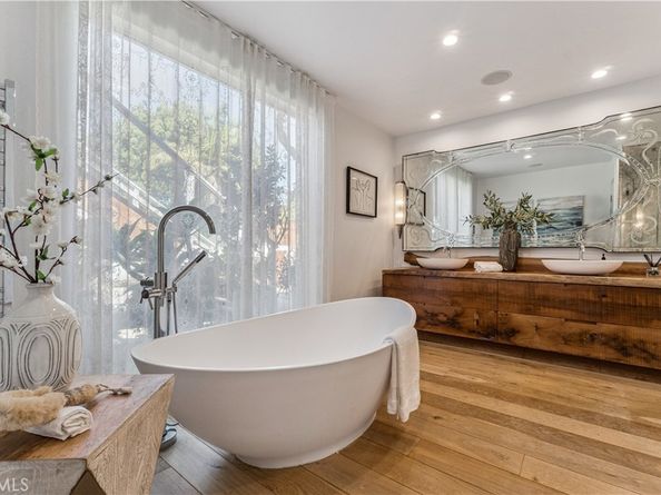 1619 Tower Grove Drive, Beverly Hills CA 90210