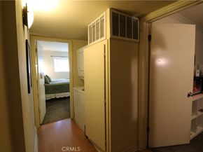 525 S Shelton Street 102, Burbank CA 91506